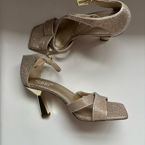 Franco Sarto Rania 2 Stiletto Cut-Out gold high heels Sz 7M - Picture 6 of 10